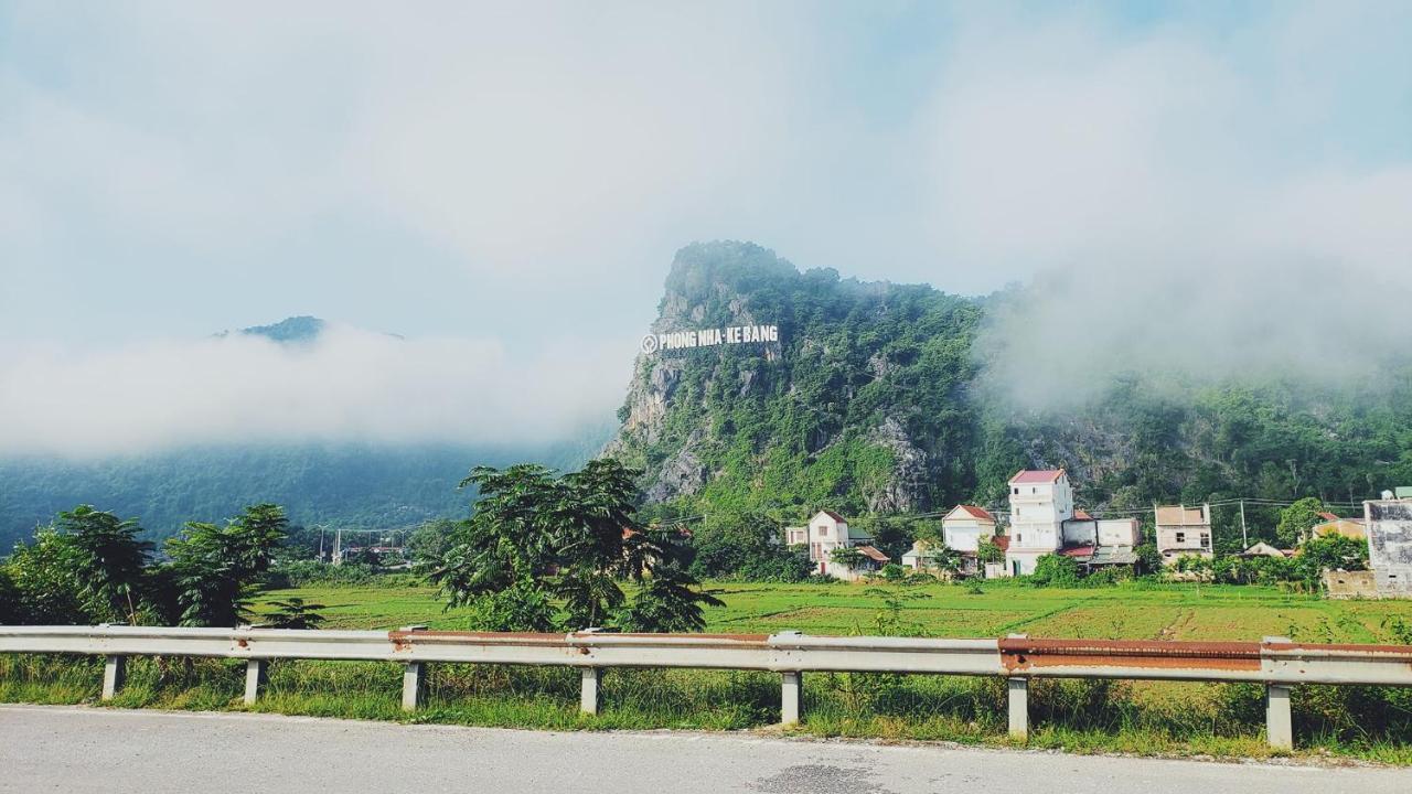 Trung Duc Hotel Phong Nha Exterior photo