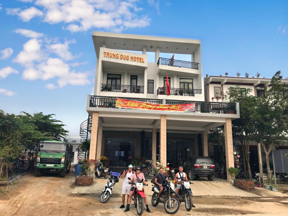 Trung Duc Hotel Phong Nha Exterior photo